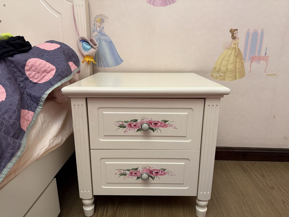 Спальный гарнитур