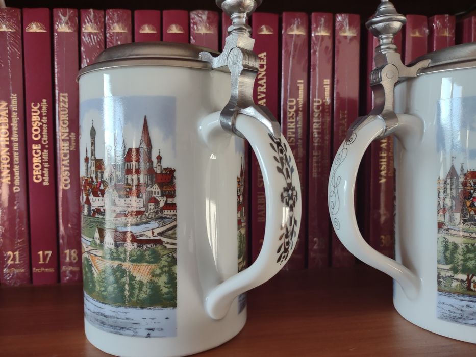 Pereche Halbă bere 500 ml/halbă cu etichetele pe ele