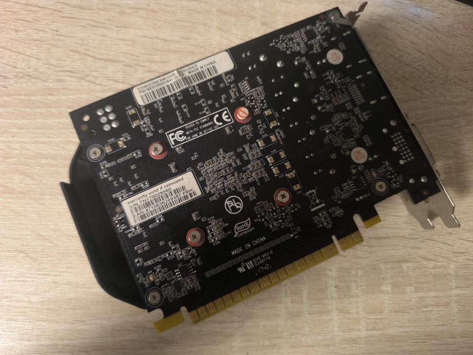 palit gtx 1050 .