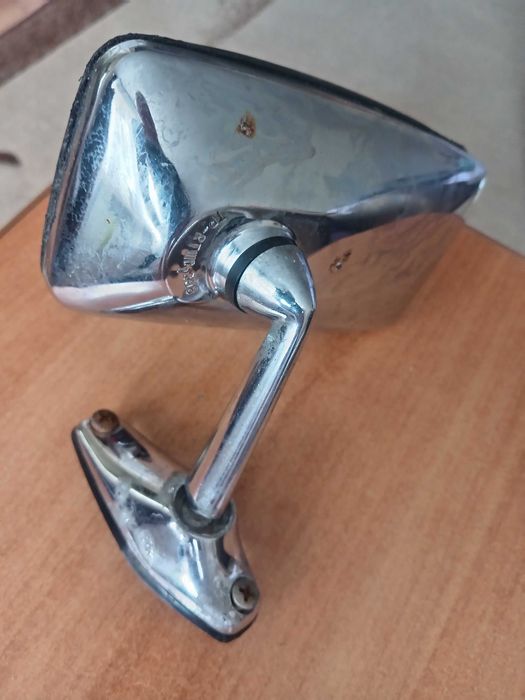 Продам советское боковое зеркало на ВАЗ б/у