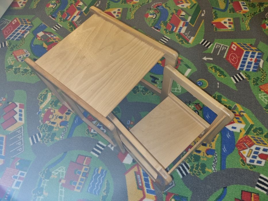 Set mobilier masa si scaun pentru copii Montessorii, lemn, stare buna