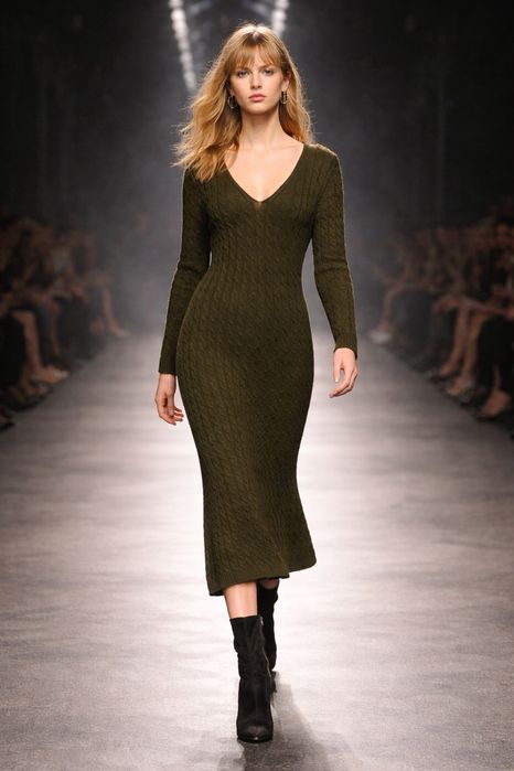 Платья коктейльные распродажа