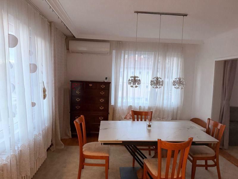 Дава се под наем Етаж от къща в София, Драгалевци - 139 кв.м за 797.64 € - Снимка #4