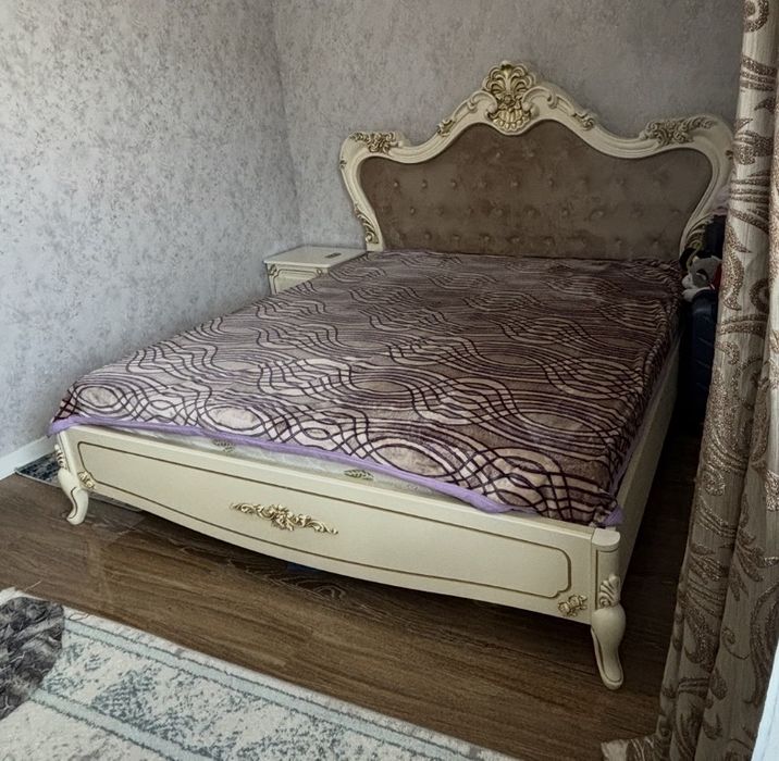Спальный мебель продается