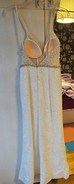 Vand rochie de mireasa in stare impecabila, rog seriozitate