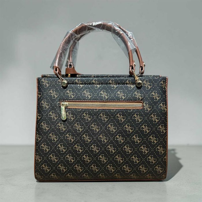 Geantă GUESS elegantă – model monogram