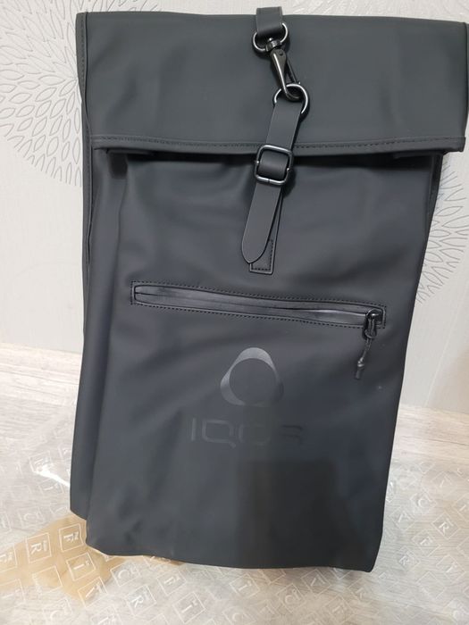 Rucsac Iqos nou cu eticheta