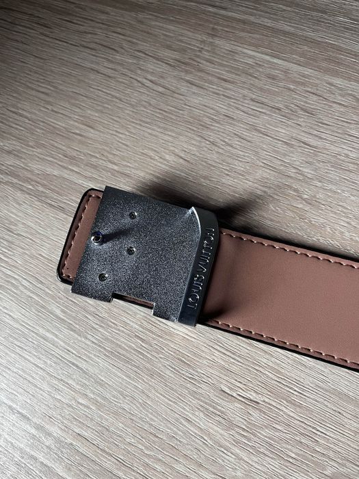 Curea Louis Vuitton
