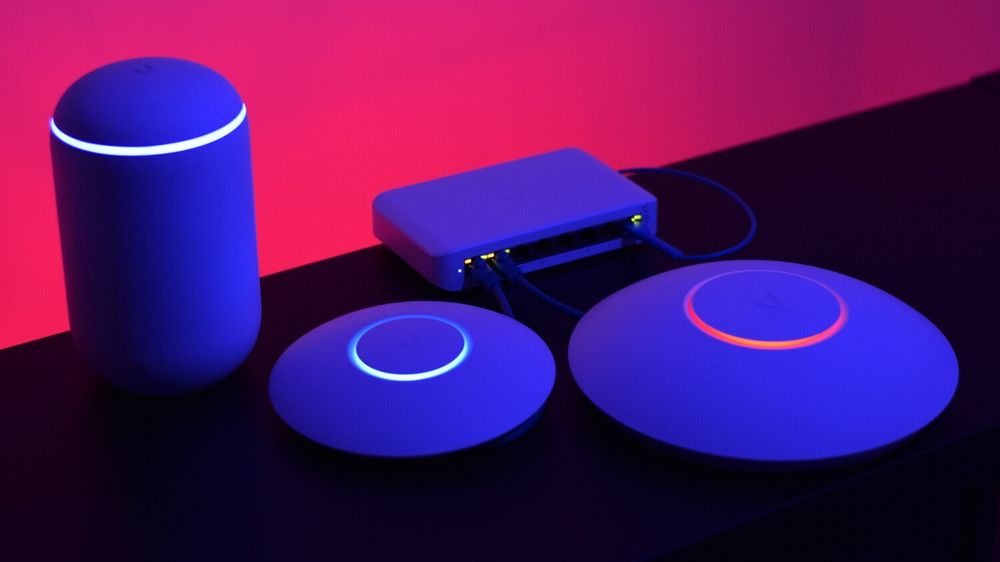 Настройка и установка камера наблюдения , бесшовного WIFI Unifi Ubiqui