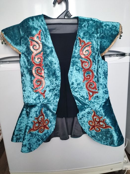 Желетка детская на Наурыз