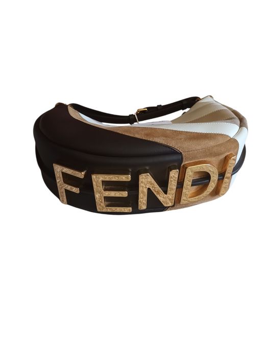 Fendi Fendigraphy чанта оригинал