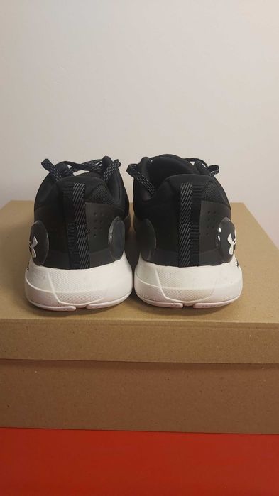 Under Armour Hovr Rise - Номер 38.5