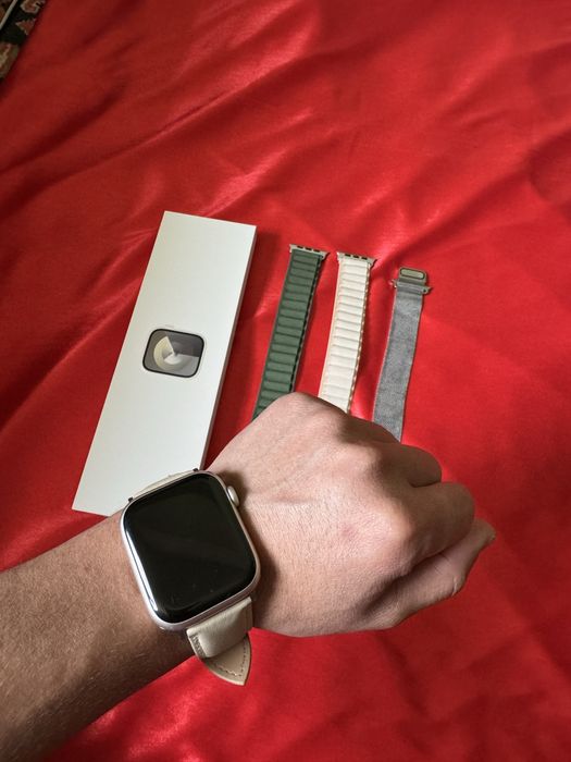 Apple Watch Series 9 (GPS) Корпус 45 мм — Алюминий