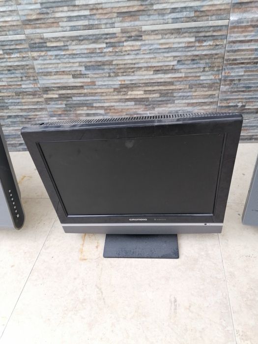 Телевизор Lcd работещ