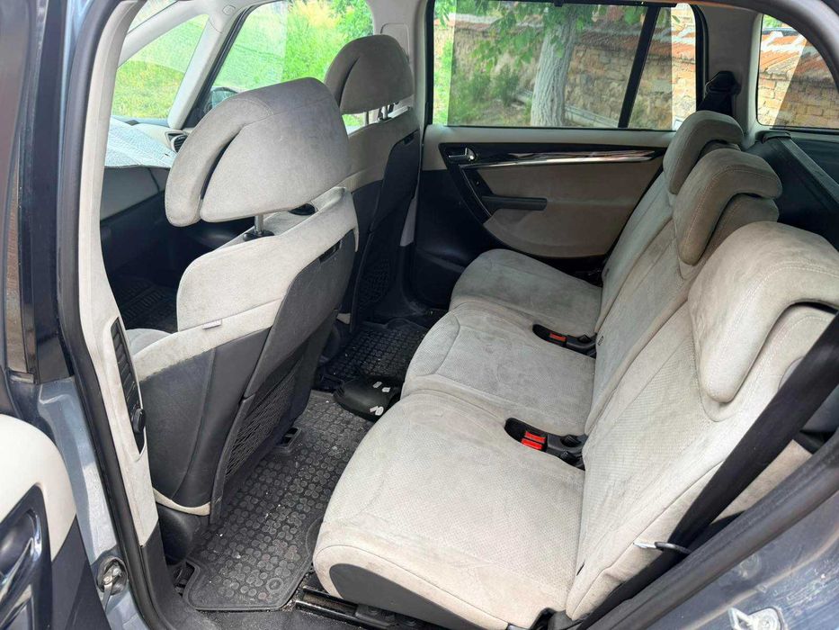 Citroën C4 Grand Picasso 2007 г. — Продава се ЦЯЛА за ЧАСТИ