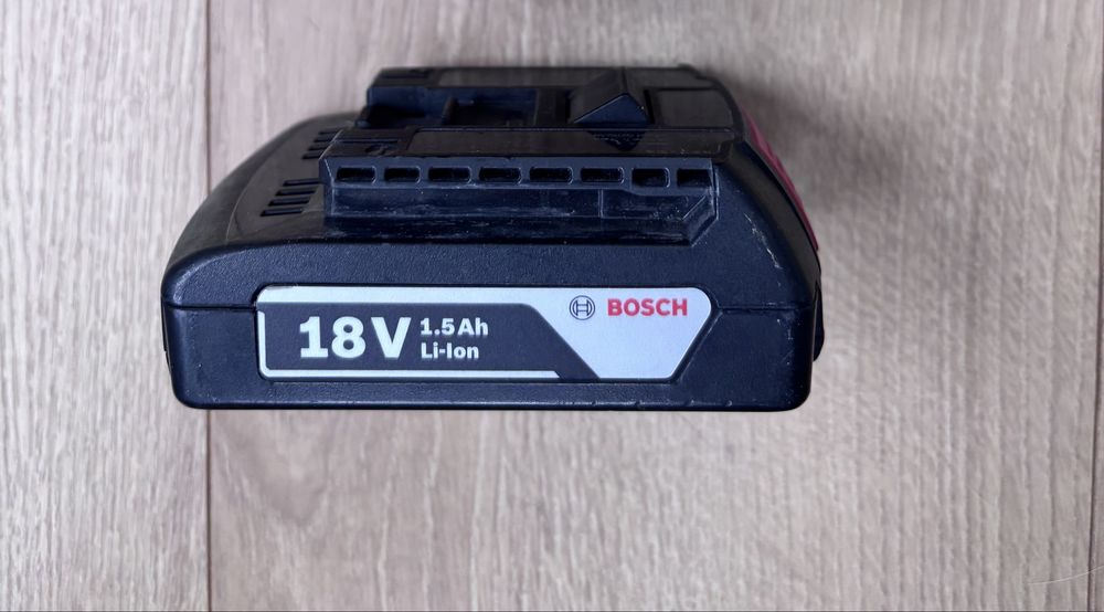 Bosch Professional -  acumulatori 1.5Ah 18V originali ca noi