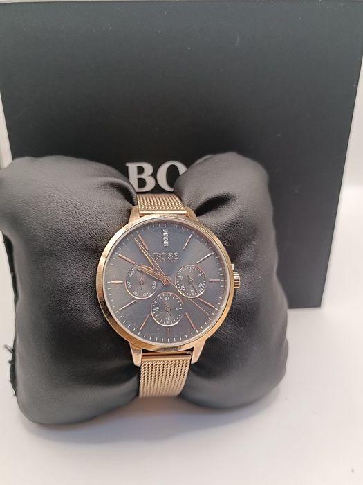 Часовник:HUGO BOSS  Grey/Rose