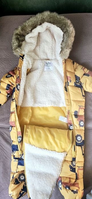 Космонавт за бебе, 3-6 месеца по етикет, като нов