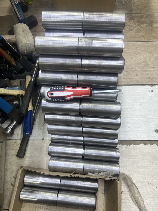 Шарнир для ворота и калитки