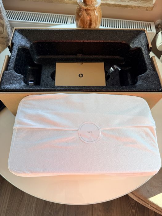 Vand 2 boxe wireless sonos Five garantie iunie 2028