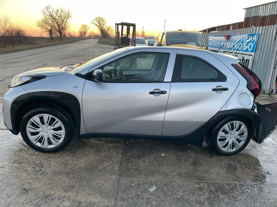 Toyota Aygo X 1.0 VVT-i KGB70 двигател 1KR-FE, 72 кс., 5ск., 3700 км