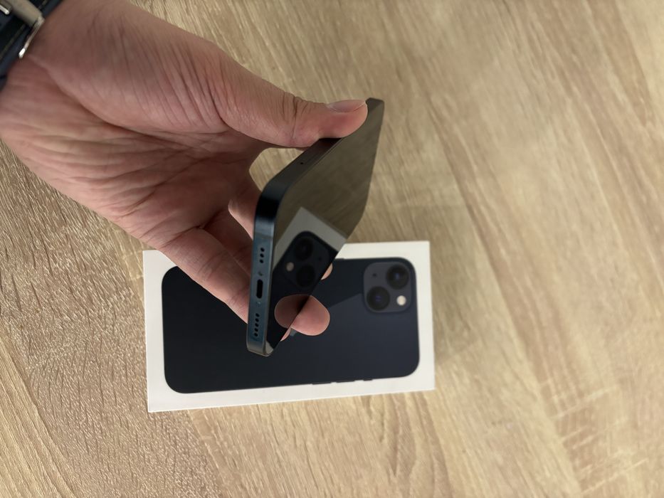 Продам iPhone 13 256Gb 89%