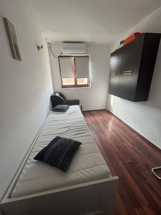 Închiriez garsonieră