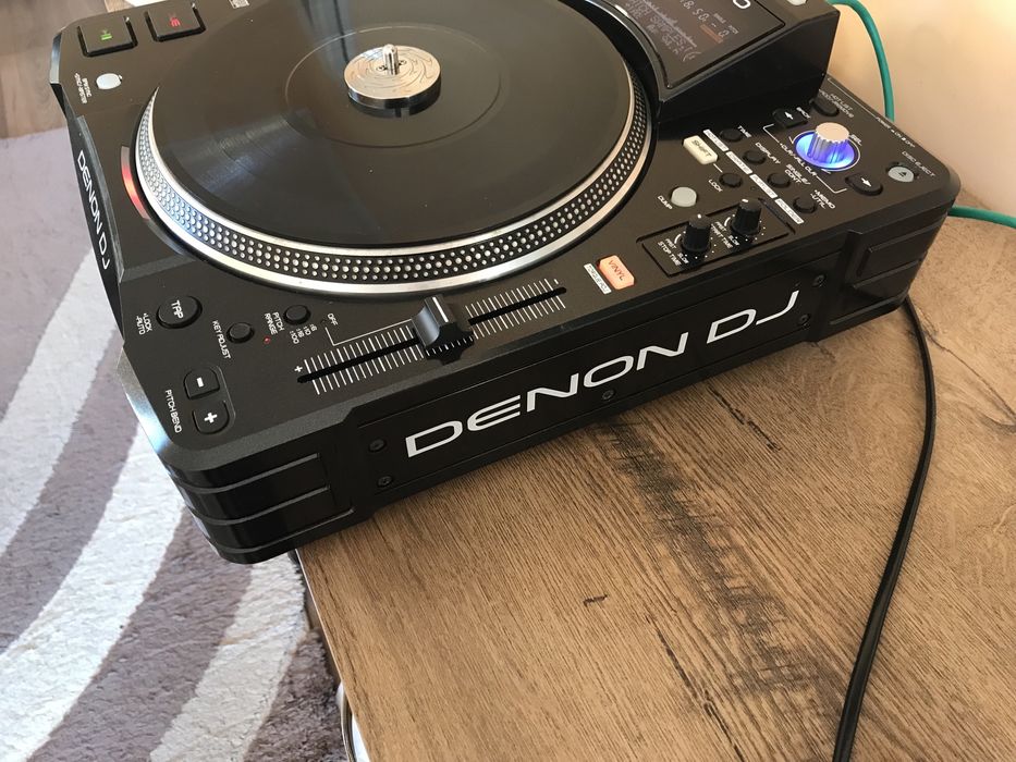 2 х Denon SC 3900 digital turntables