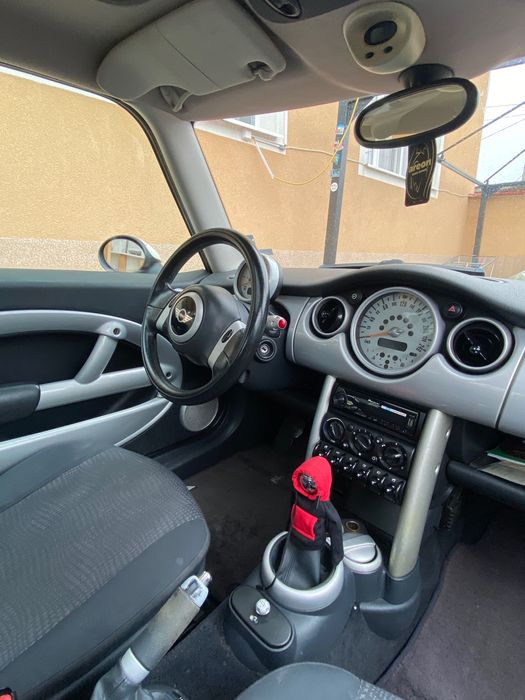 Mini Cooper 1.6  2002г