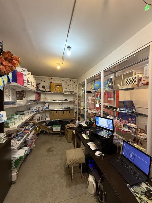 Продаётся бутик.