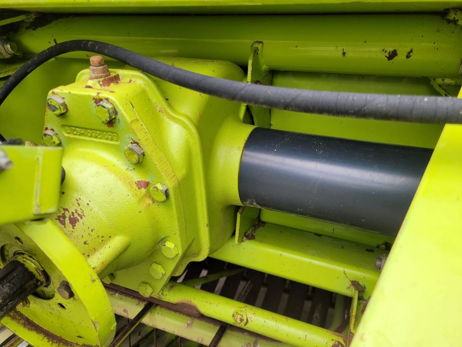 Пресс подборщик Claas rollant 66