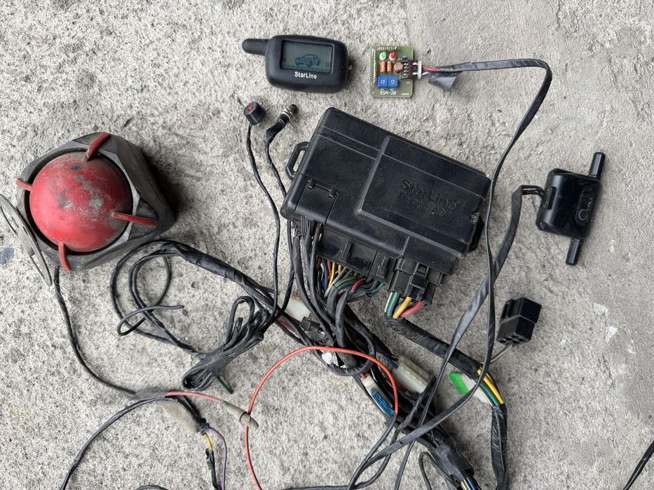 Сигнализация старлайн а9 с автозапуском все работает