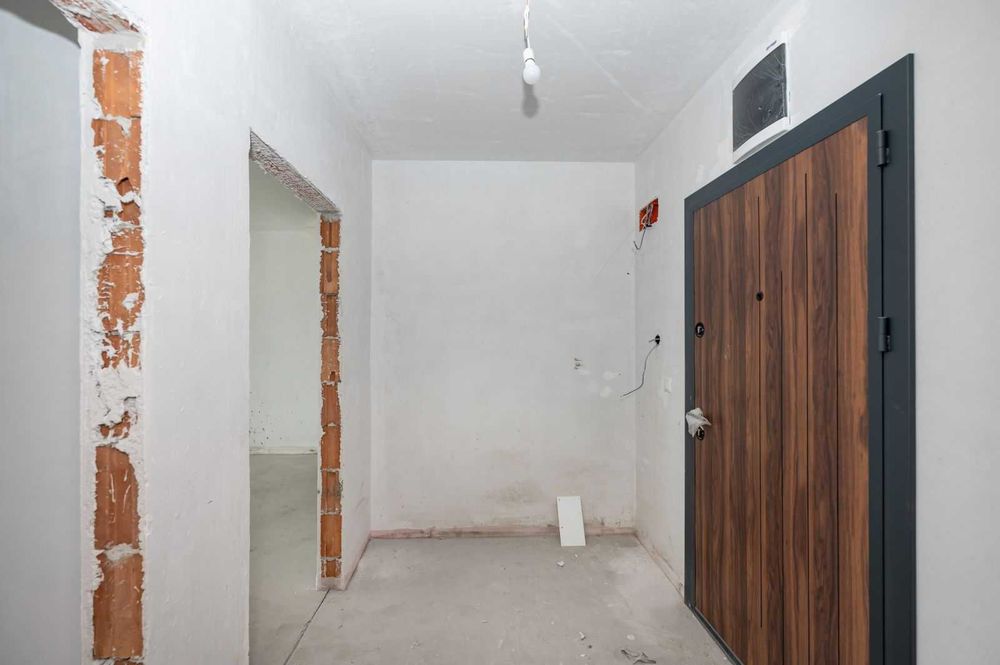 Собственик продава 2-СТАЕН  град Пловдив, Тракия [78кв.м / 103 000 евро]