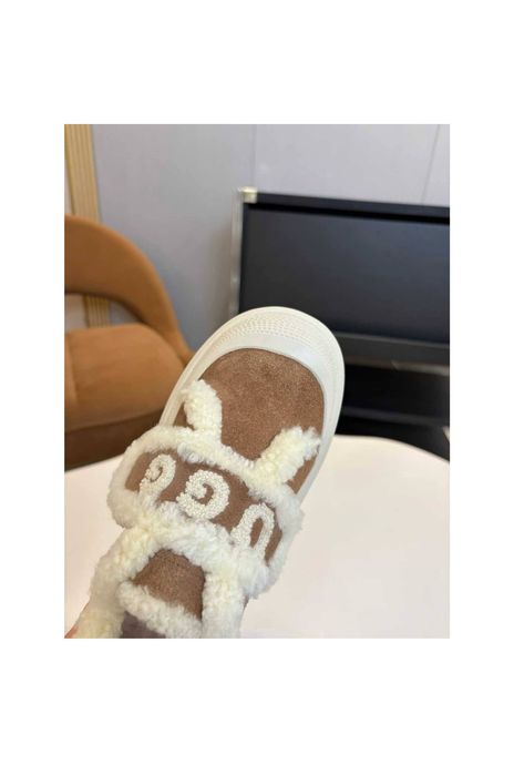 Продам Угги женские
