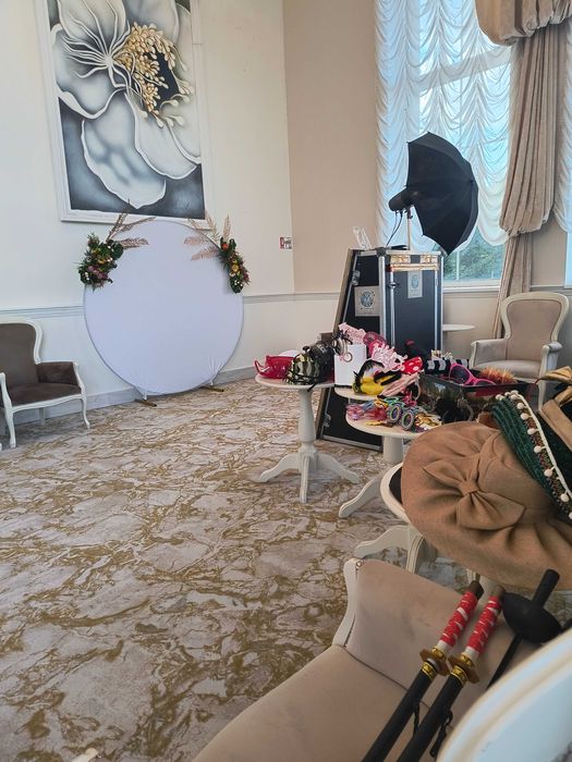 Cabina Foto- Oglinda Magica Oradea