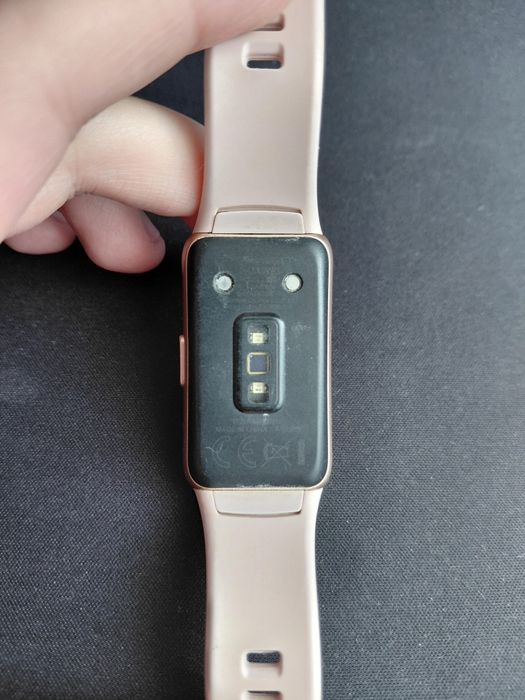 Ceas smartwatch Huawei femei, bluetooth