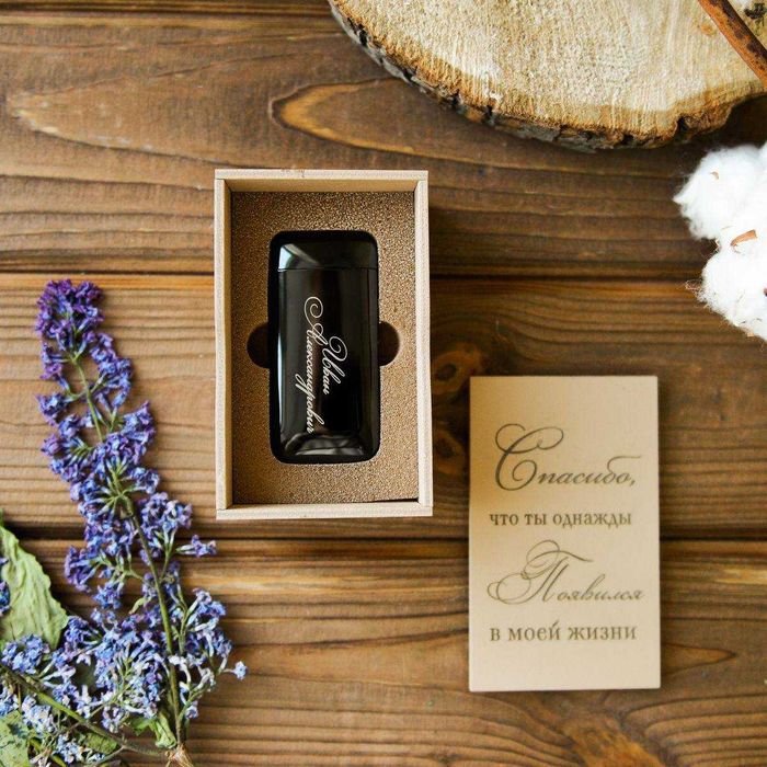 Gravi.uz предлагает услуги лазерной гравировки.