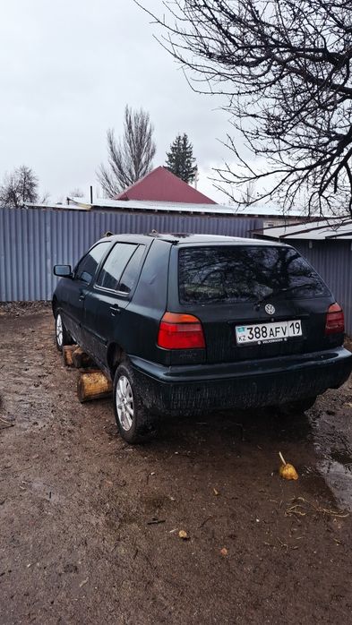 Продам машину Гольф 3