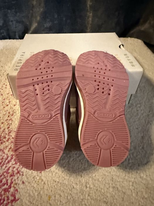 Чисто нов Geox за бебе