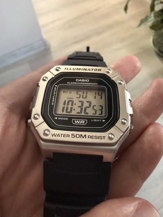 CASIO W-218HM-7AVEF часовник 50m water resist