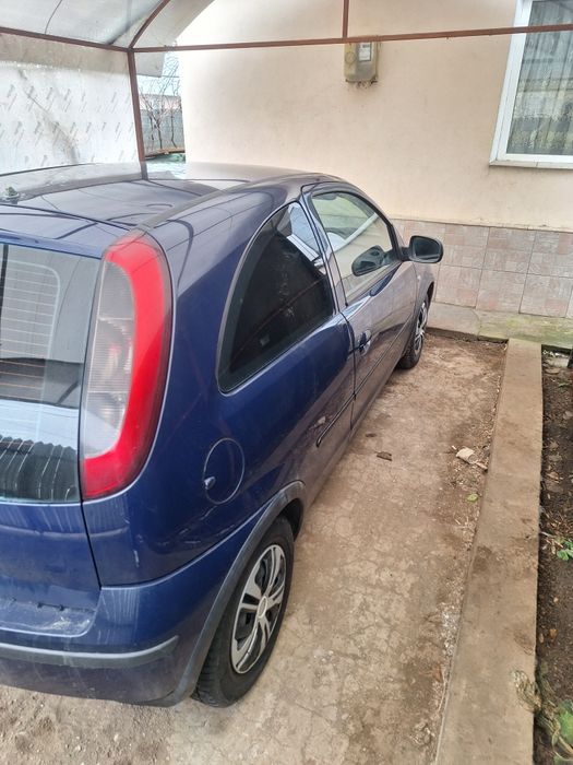 Opel corsa-c 2004
