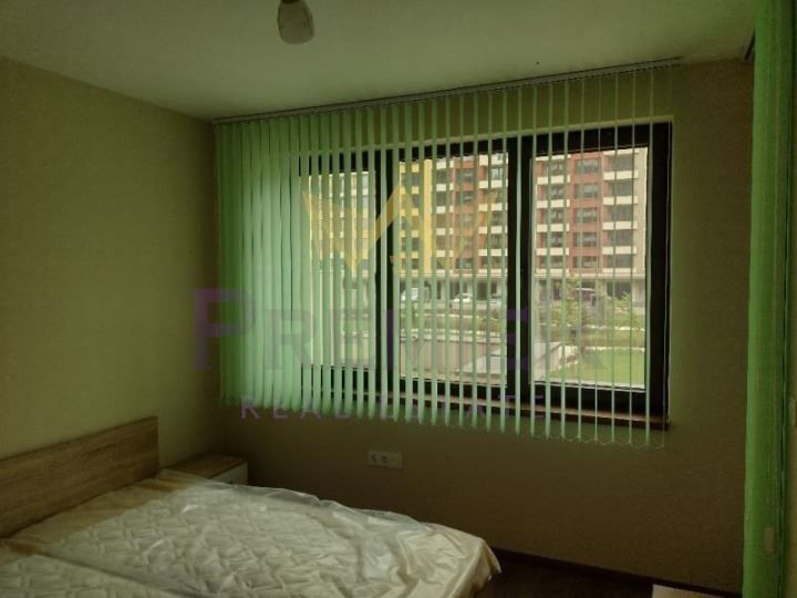 Дава се под наем Тристаен апартамент в Варна, Победа - 86 кв.м за 714 € - Снимка #5