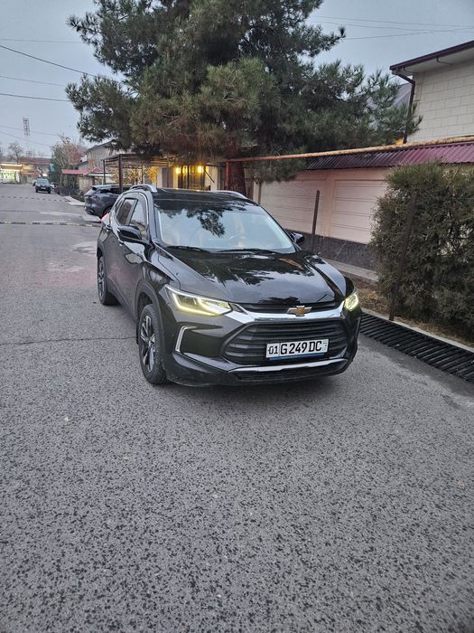 Автомобиль Chevrolet Travker