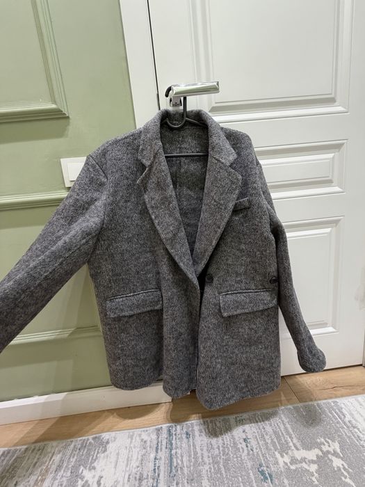 Пальто женский  осень