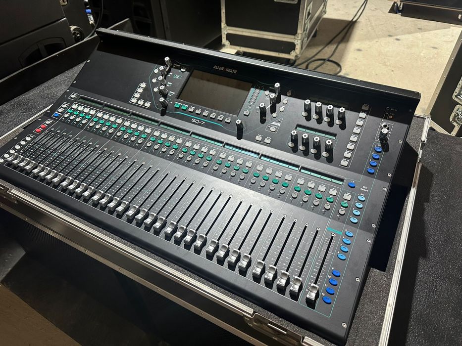 Vand mixer digital Allen Heath SQ7