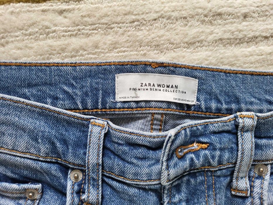 Blugi-talie inalta ZARA Woman, model deasupra gleznei, DenimCollection