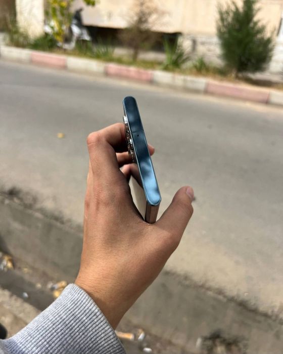 Продаю телефон Samsung S22 Ultra