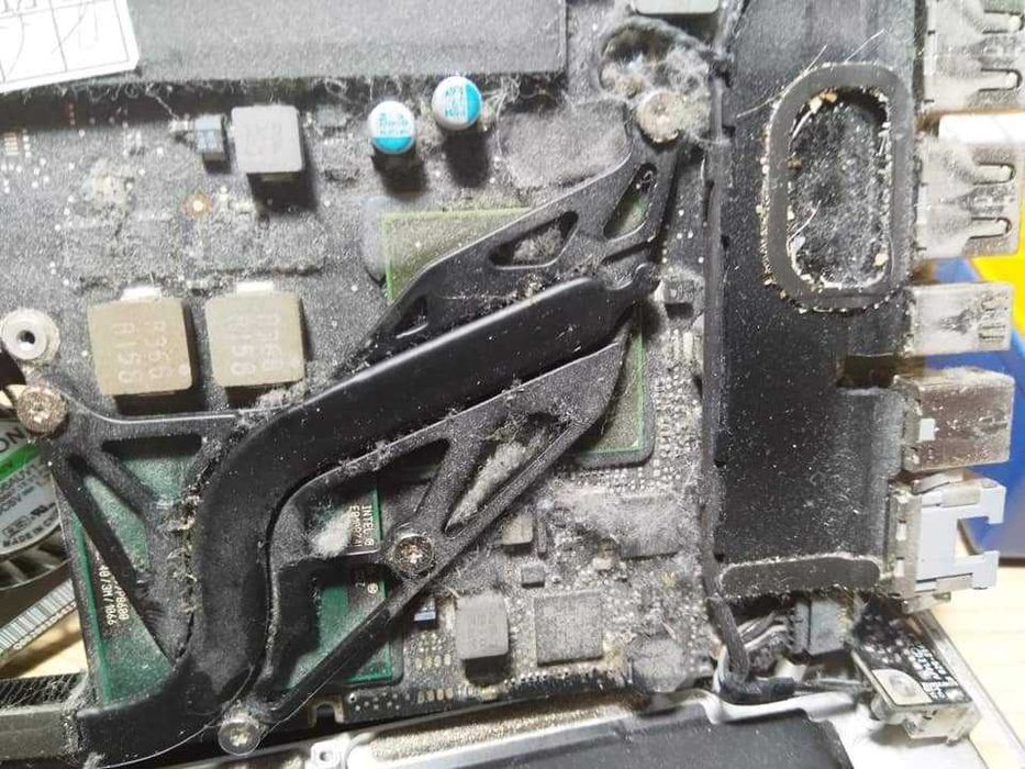 Reparatii Laptop pc Instalare windows