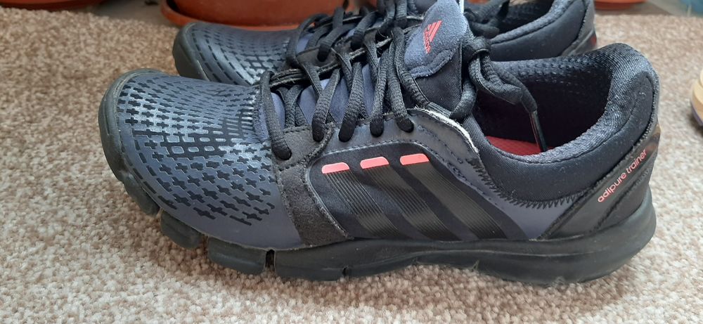 Маратонки Asics Noosa,  Nike , Adidas