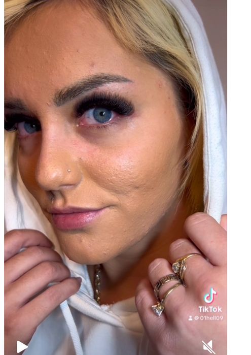 Gene fi cu Fir Hella Studio